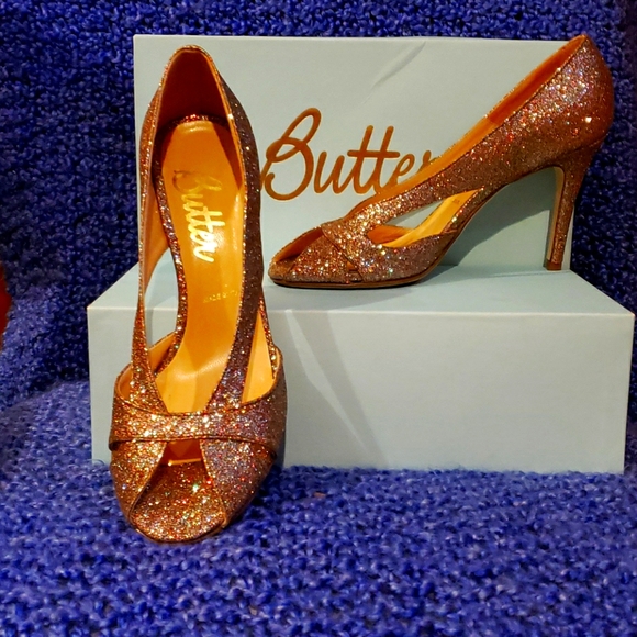 Butter Shoes Shoes - NW Butter Shimmering Sequin Stilettos